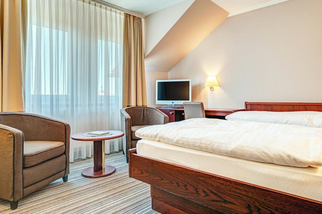 Komforthotel Kaiserhof Келбра Экстерьер фото