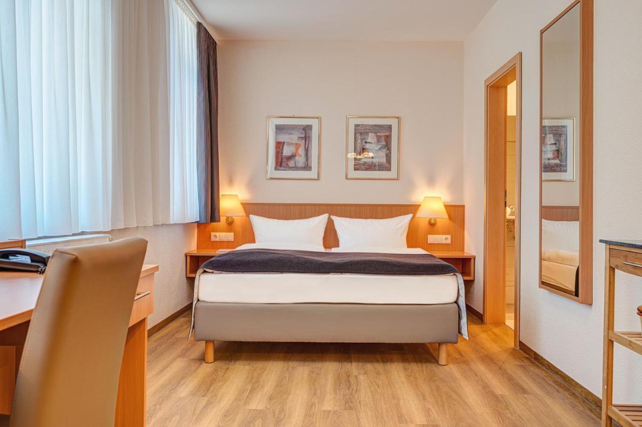 Komforthotel Kaiserhof Келбра Экстерьер фото